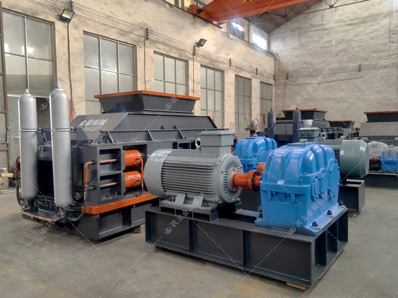 1810液壓對輥制砂機一小時產(chǎn)量多少？