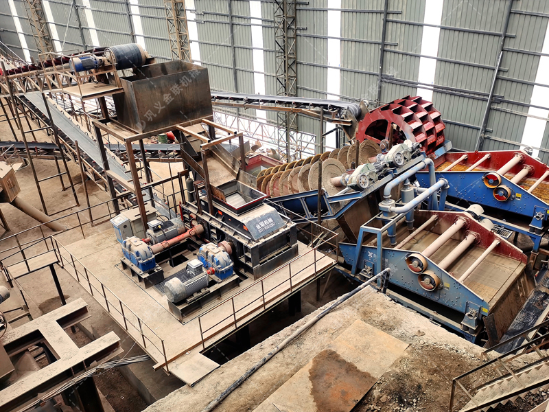 如何選擇適合您的液壓對(duì)輥制砂機(jī)？購(gòu)買指南來(lái)了！