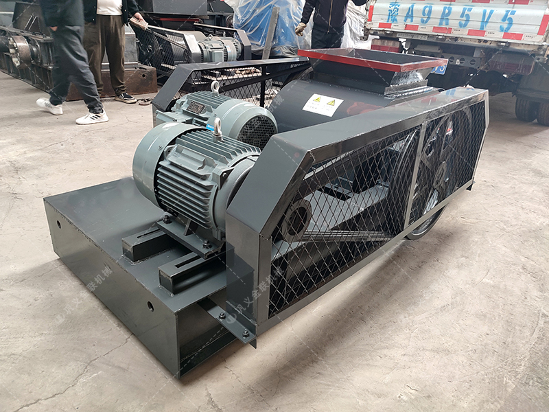 雙齒輥破碎機，如何解決大塊物料破碎的困擾？
