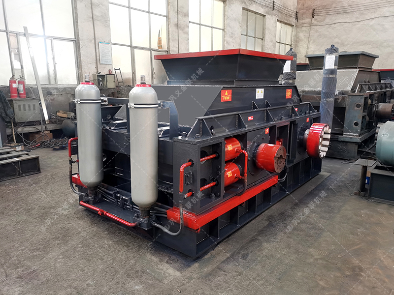 對輥破碎機:如何成為石料加工的神話級設(shè)備 對輥破碎機:如何成為石料加工的神話級設(shè)備