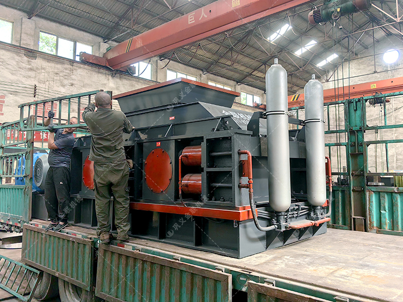 液壓式對輥制砂機(jī) VS 沖擊式制砂機(jī):哪種更適合您的生產(chǎn)線? 液壓式對輥制砂機(jī) VS 沖擊式制砂機(jī):哪種更適合您的生產(chǎn)線?